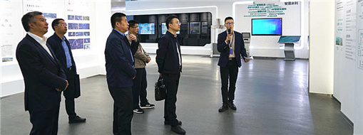 蜀山区委常委、区政府党组副书记刘智一行莅临中水龙8国际调研指导