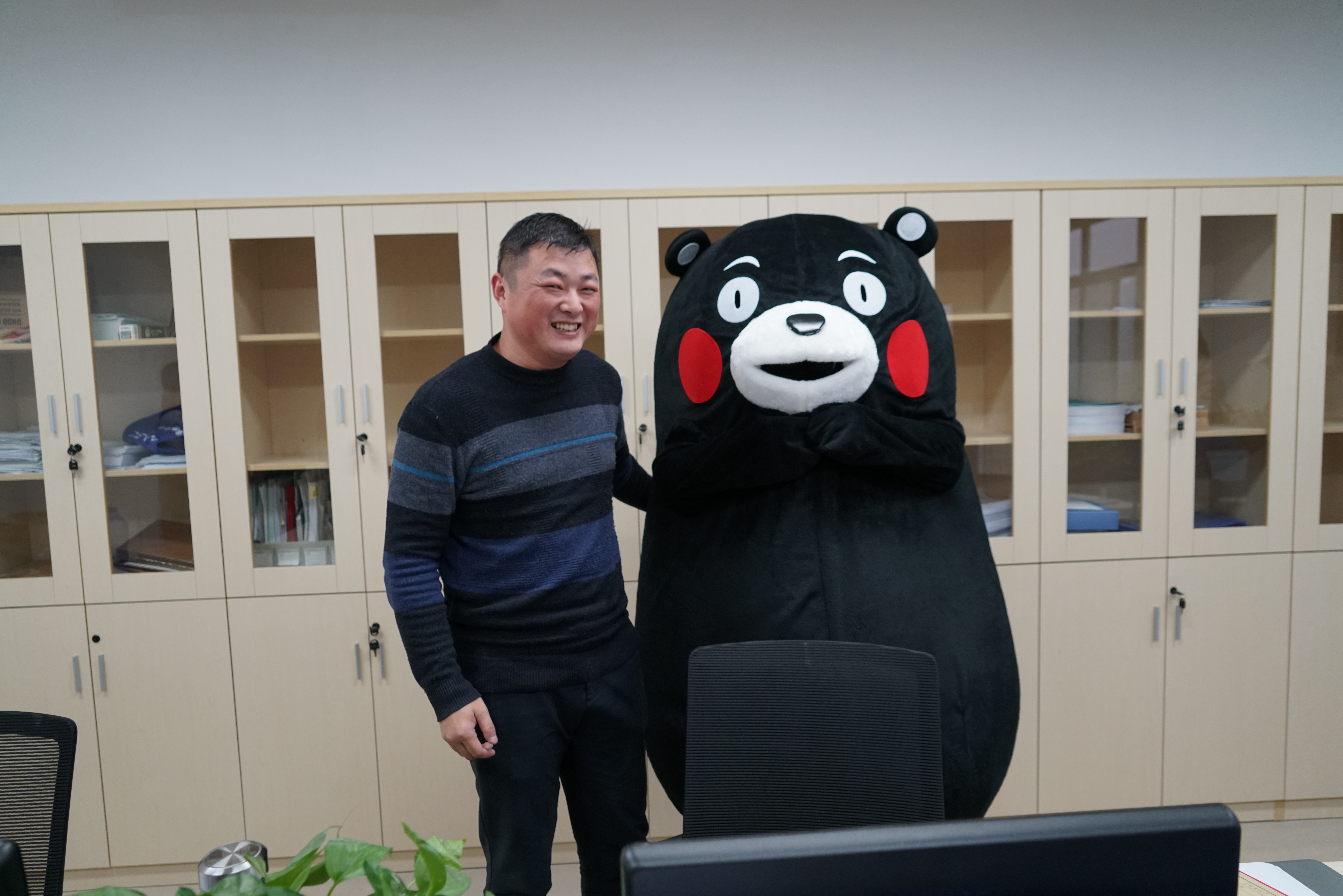 龙8-long8(国际)唯一官方网站