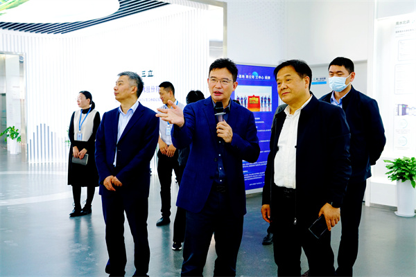 龙8-long8(国际)唯一官方网站