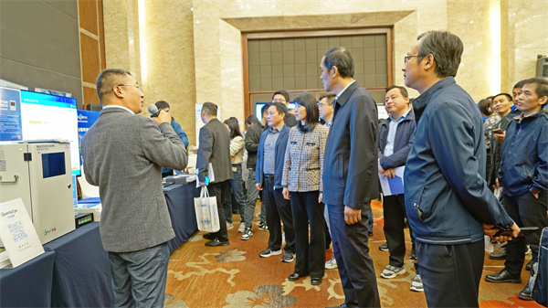 龙8-long8(国际)唯一官方网站